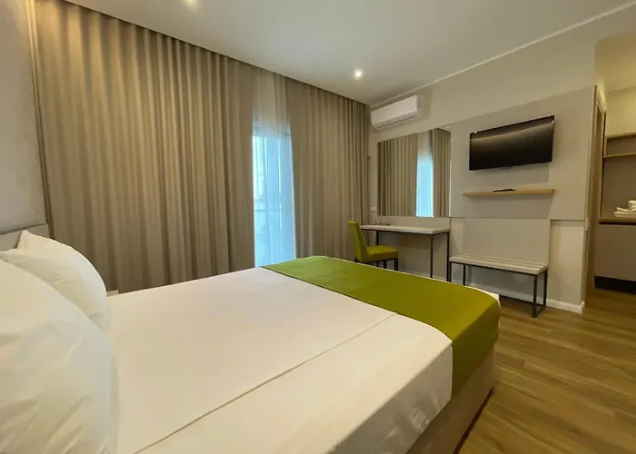 Отель Rhodos 3*