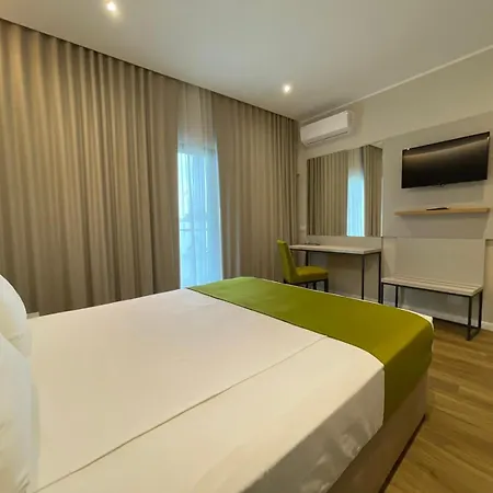 Отель Rhodos 3*