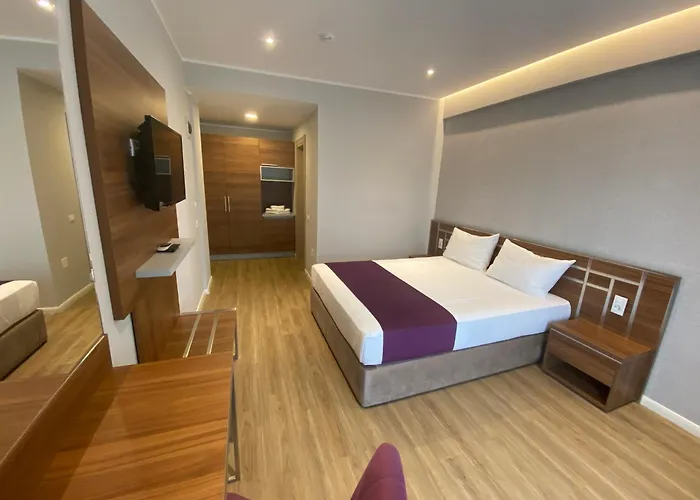 Rhodos Szálloda 3*